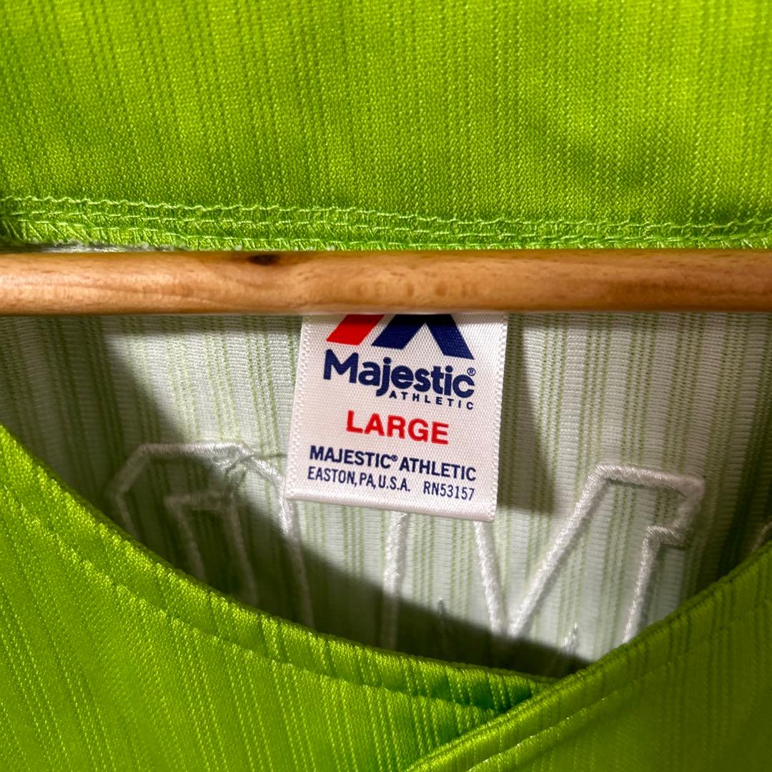 マジェスティック　ヤクルトスワローズ　燕プロ　刺繍ユニホーム　#1 山田哲人