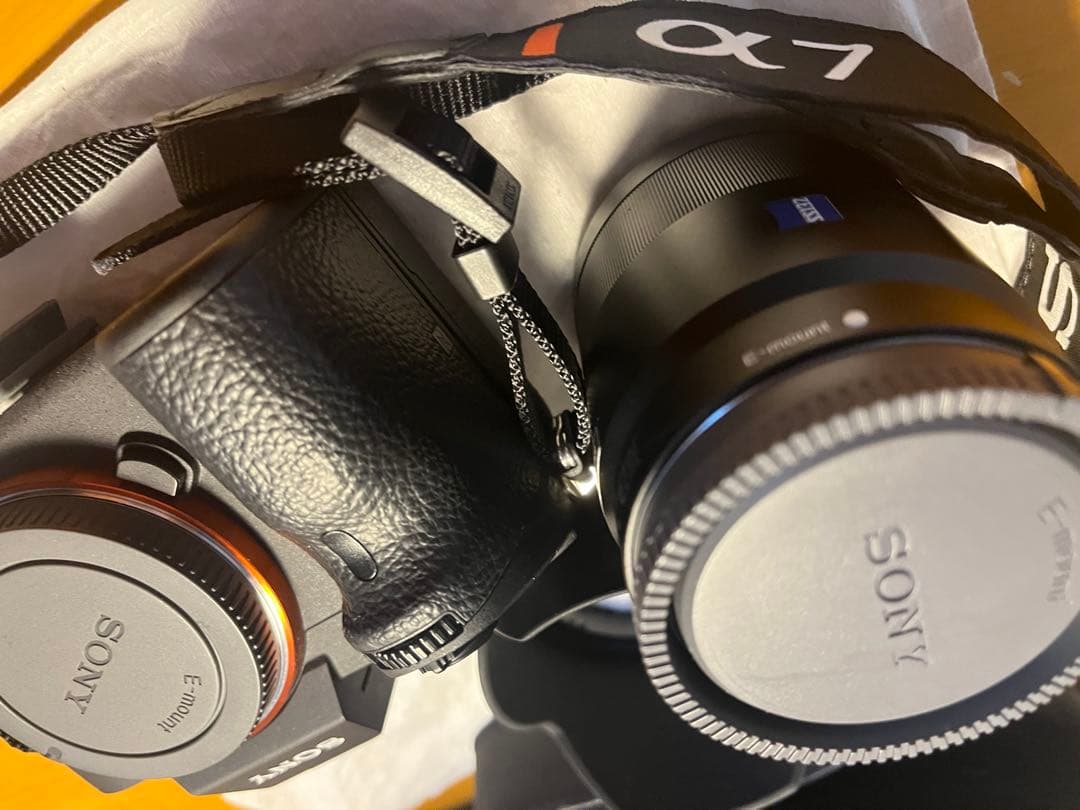 SONY α7III 本体+Sonnar 55mm F1.8 ZAセット 美品