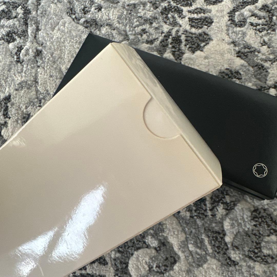 モンブラン ボールペン 長期保管 インク漏れあり