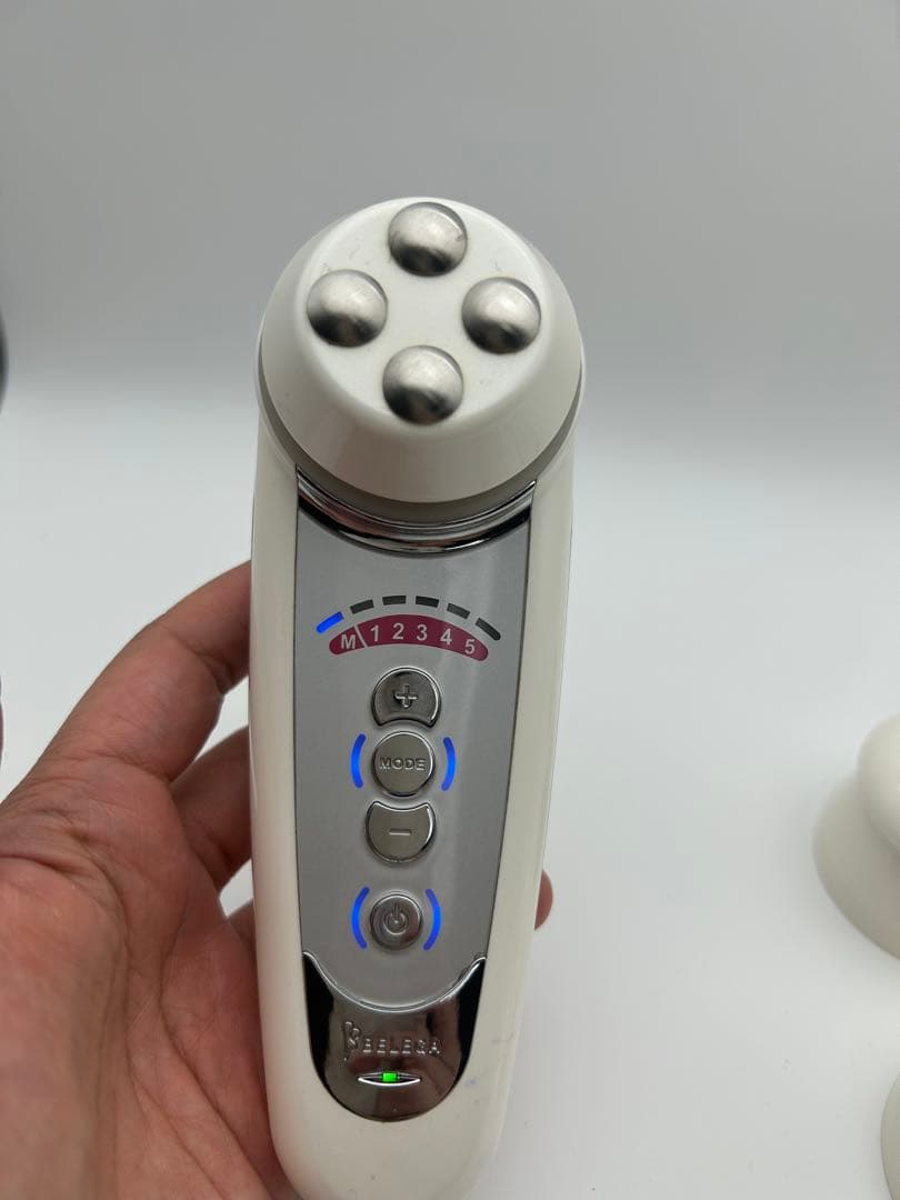 セルキュア4Tプラス美顔器 2つのヘッド付き