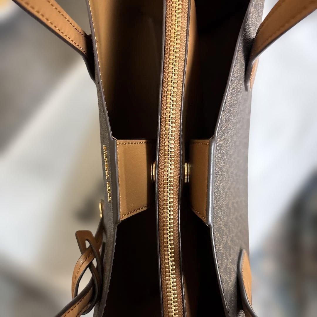 新品　マイケルコース　トートバッグ お値下げしました！