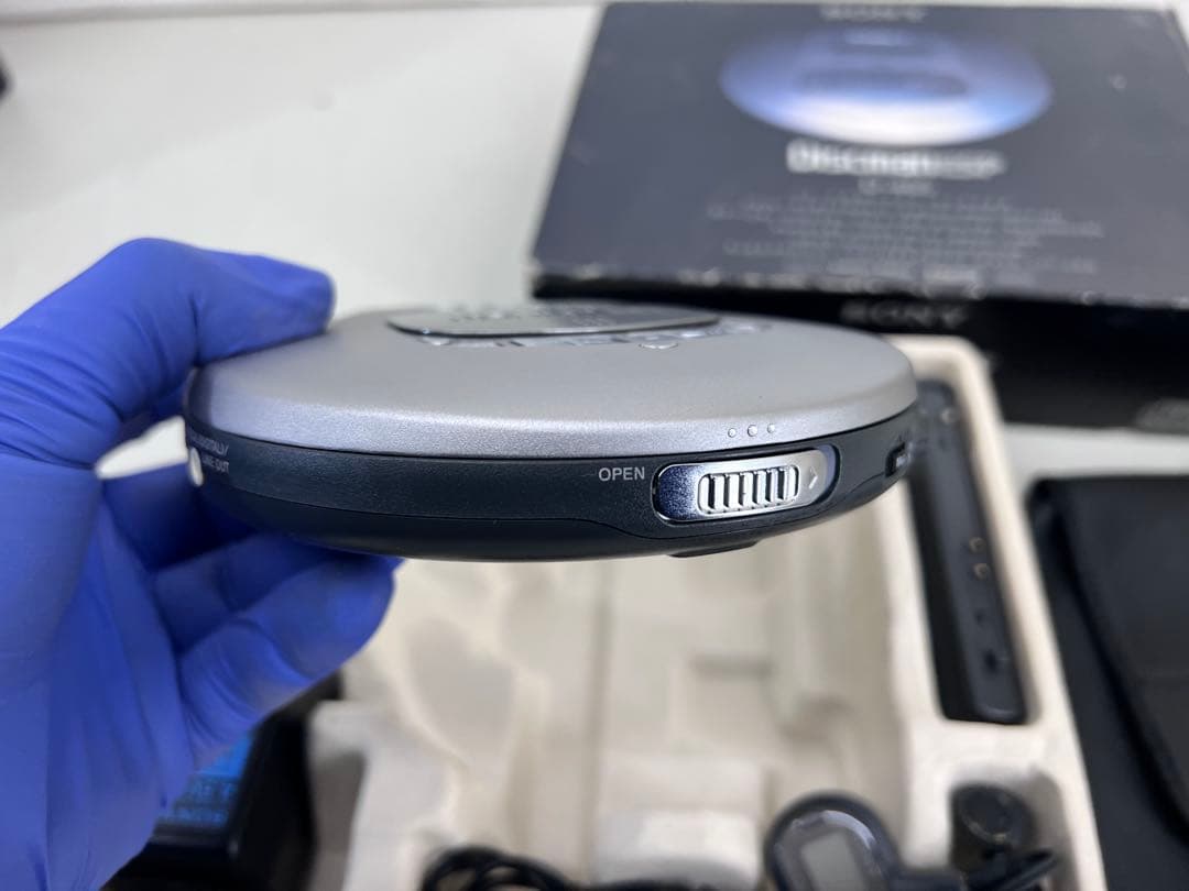 SONY D-465 CDディスクマン ポータブルCDプレーヤー　discman
