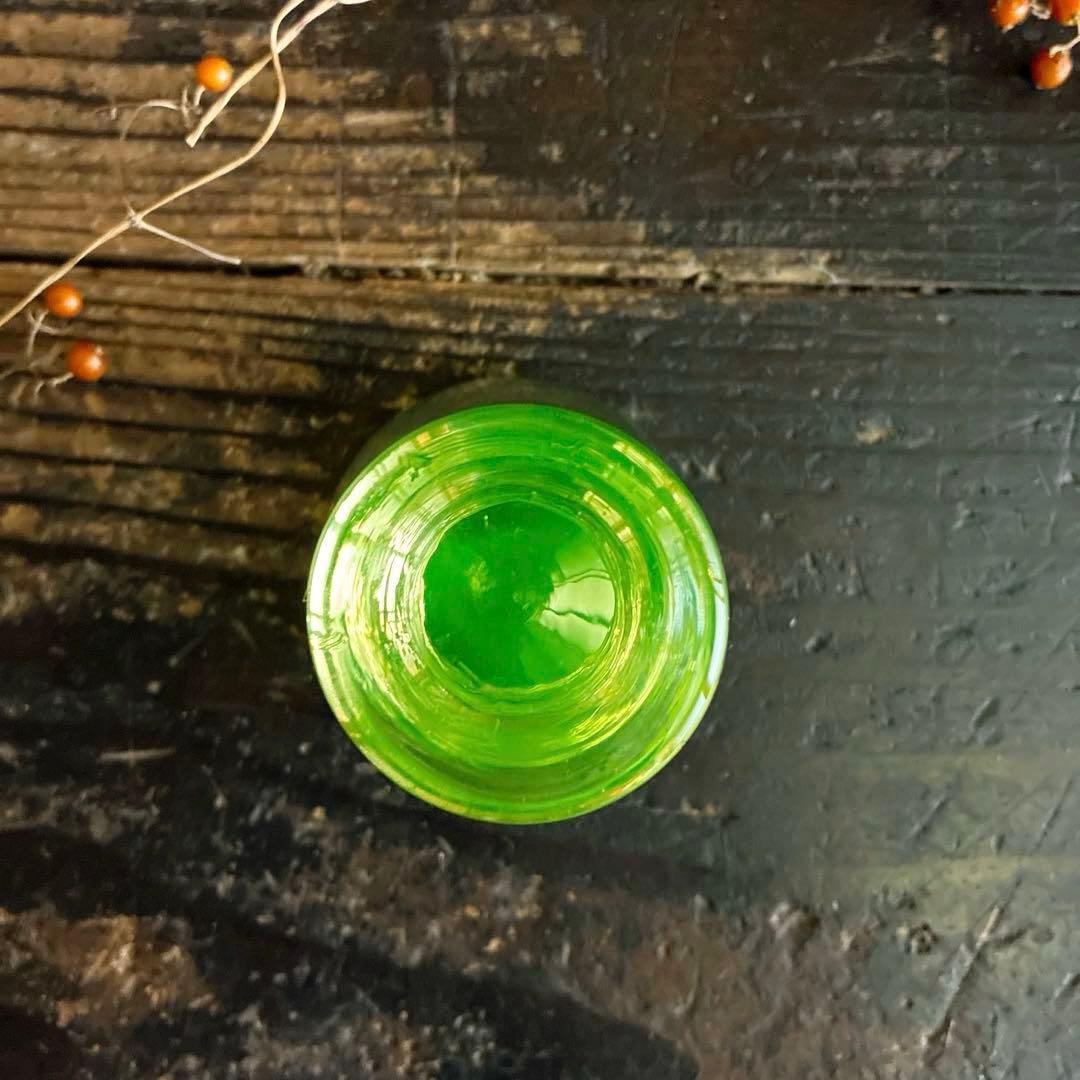 骨董　時代ガラス　希少カナリアイエロー　二重玉ステム　盃　酒器　ウラン１客限り