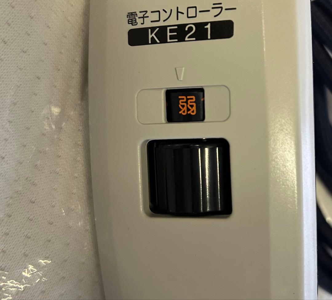 85㎝　正方形　ハイタイプこたつ机　こたつ布団セット　リズム柄