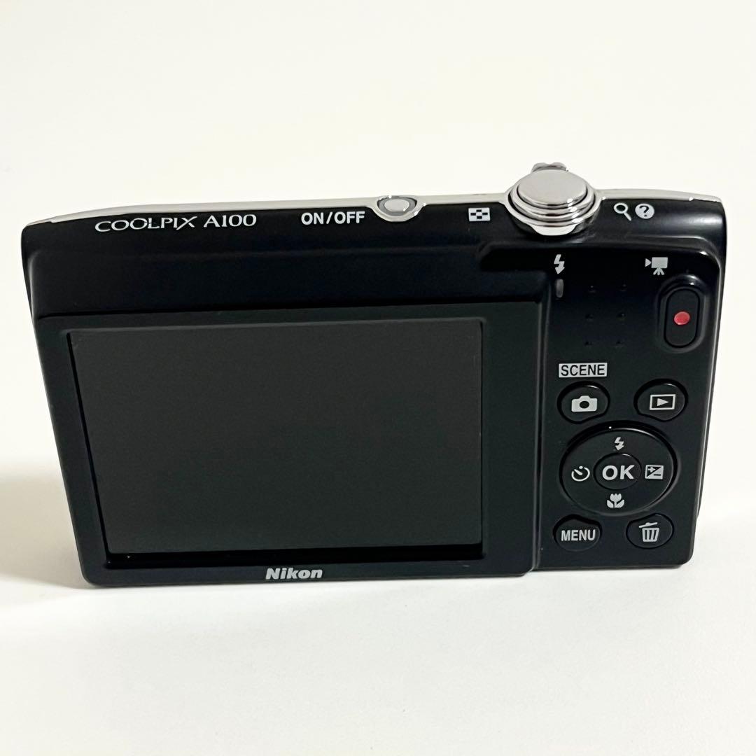 デジタルカメラ Nikon coolpix A100