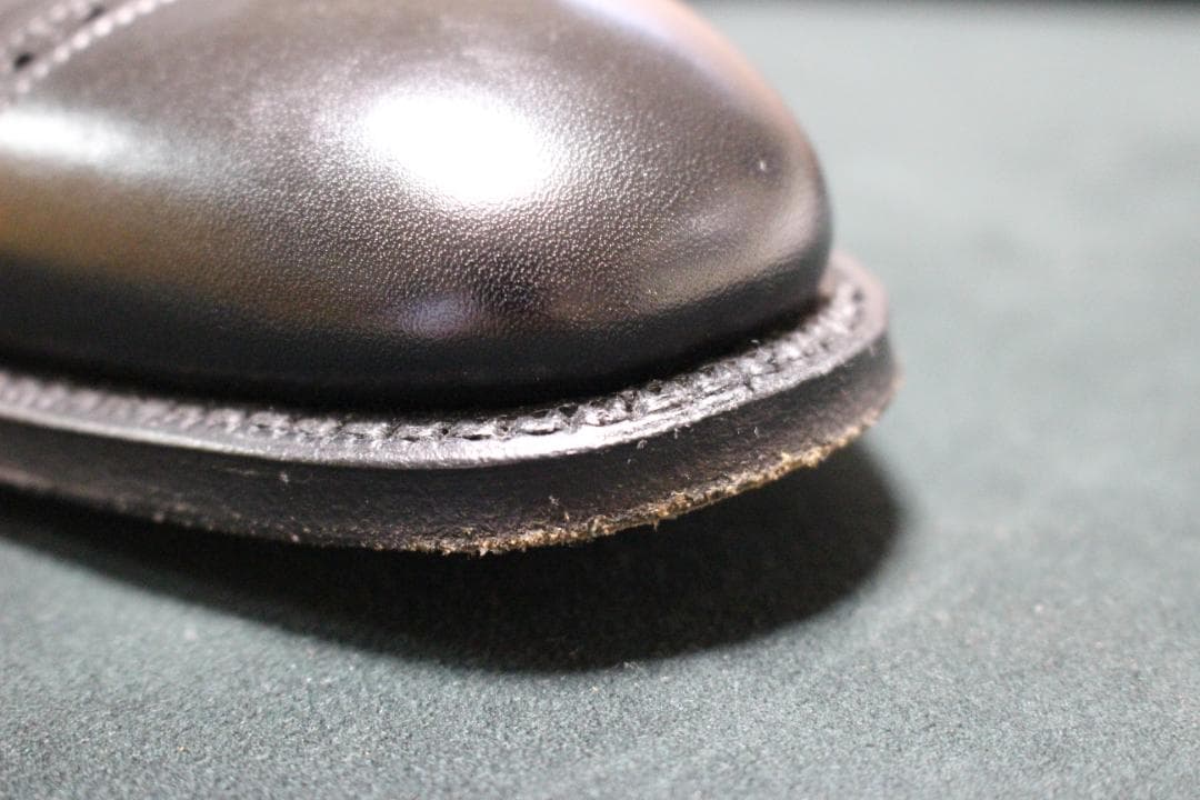 【新品同様】Church’s73ラスト パンチドキャップ 黒カーフ 革底7.5F