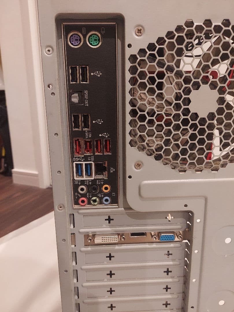 自作PC　Core i7　メモリ16GB　(動作するはすですがジャンク品）