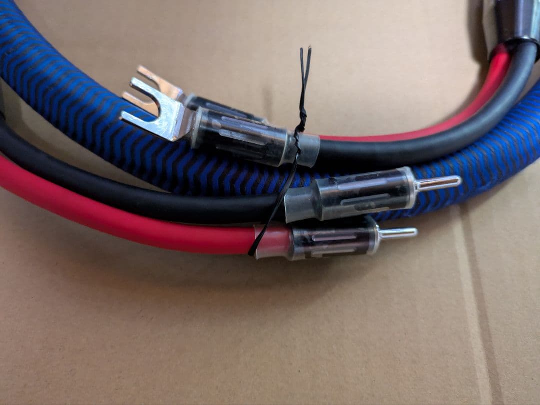 ZONOTONE SPケーブル ７NSP-Grandio10　中古良品2mペア