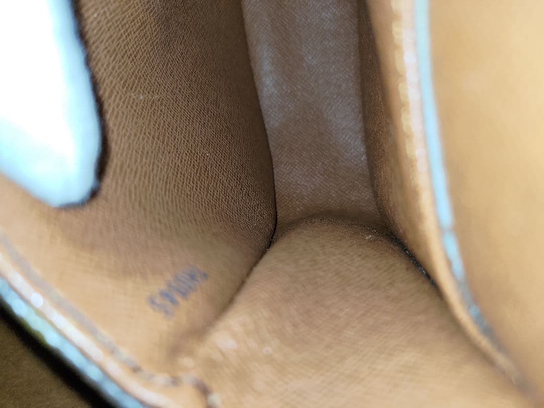 ルイヴィトン　モノグラム　ショルダーバッグ　M51244