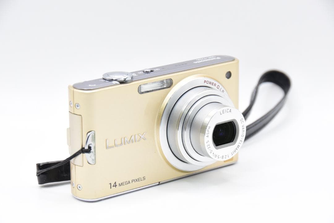 ■ 美品 ■ Panasonic LUMIX DMC-FX66 ゴールド