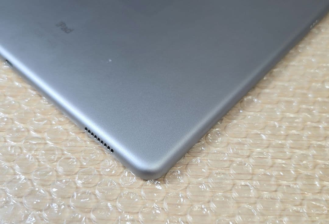 と*ん様 比較的美品■iPad Pro 12.9インチ■第1世代■バッテリー極良