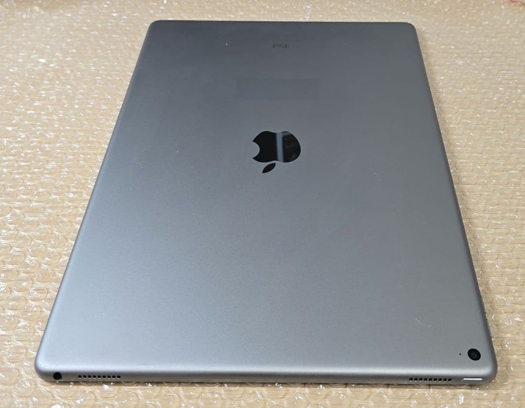と*ん様 比較的美品■iPad Pro 12.9インチ■第1世代■バッテリー極良