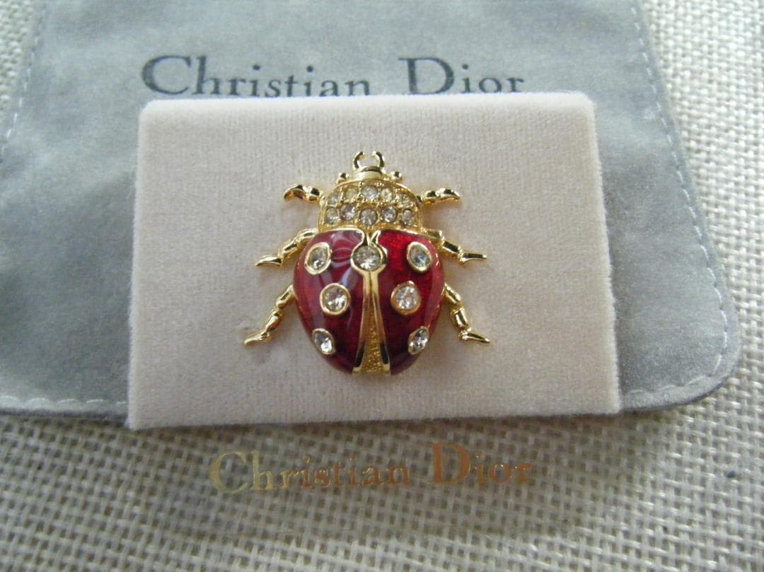美品クリスチャンディオール ピンブローチ てんとう虫ラインストーン