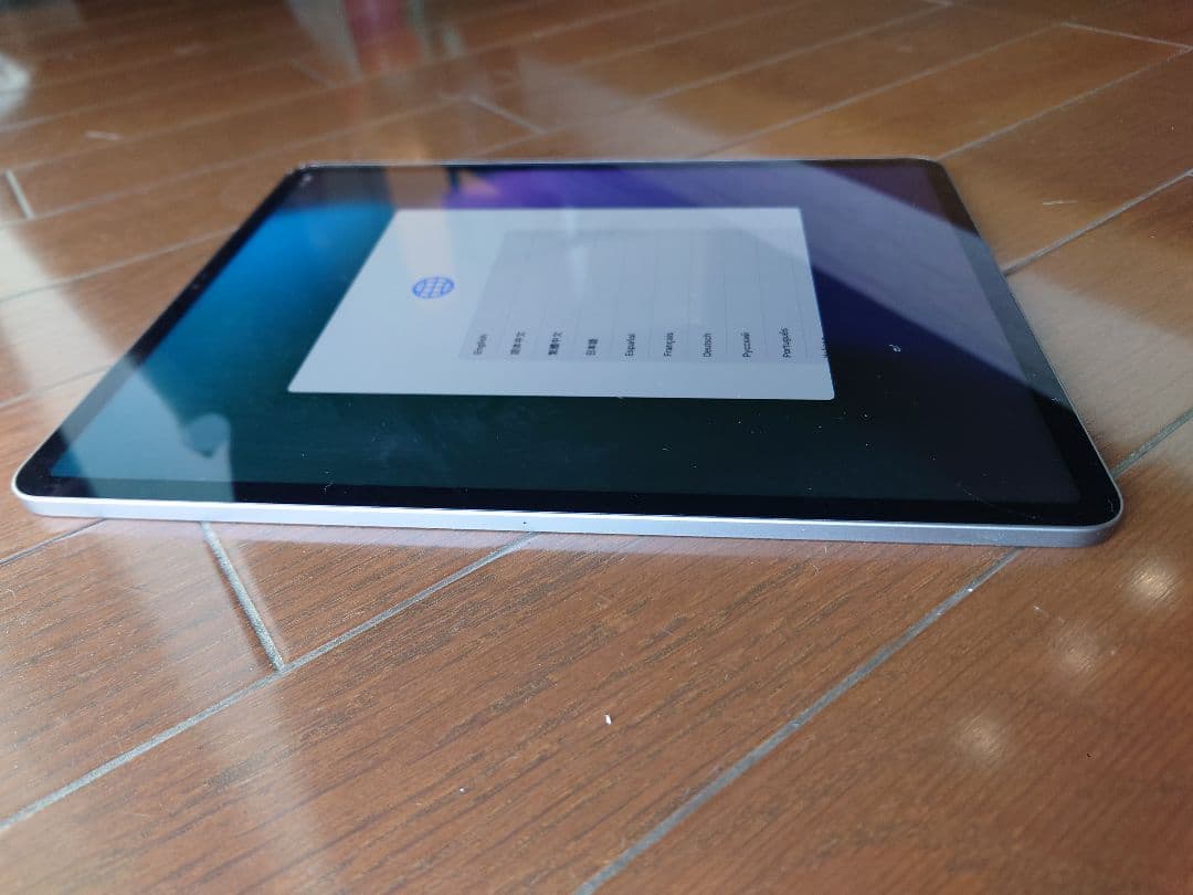 iPad本体 iPad Pro (12.9 inch) (6th generation)