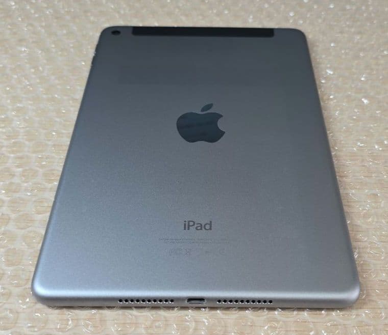 サ*ン様 比較的美品◼️iPad mini 4◼️128GB◼️バッテリー良品◼