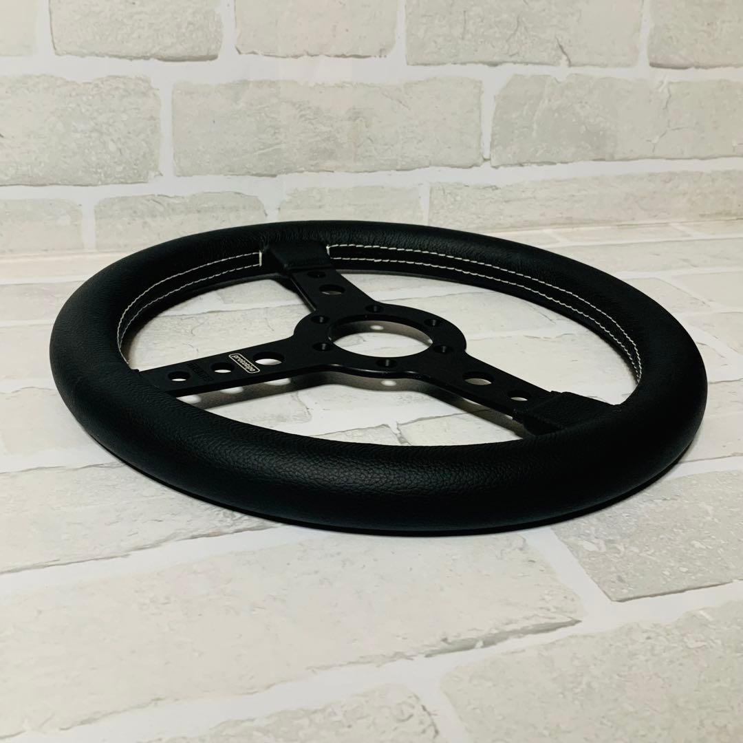 【美品】momo prototipo P-8 32パイ ステアリング