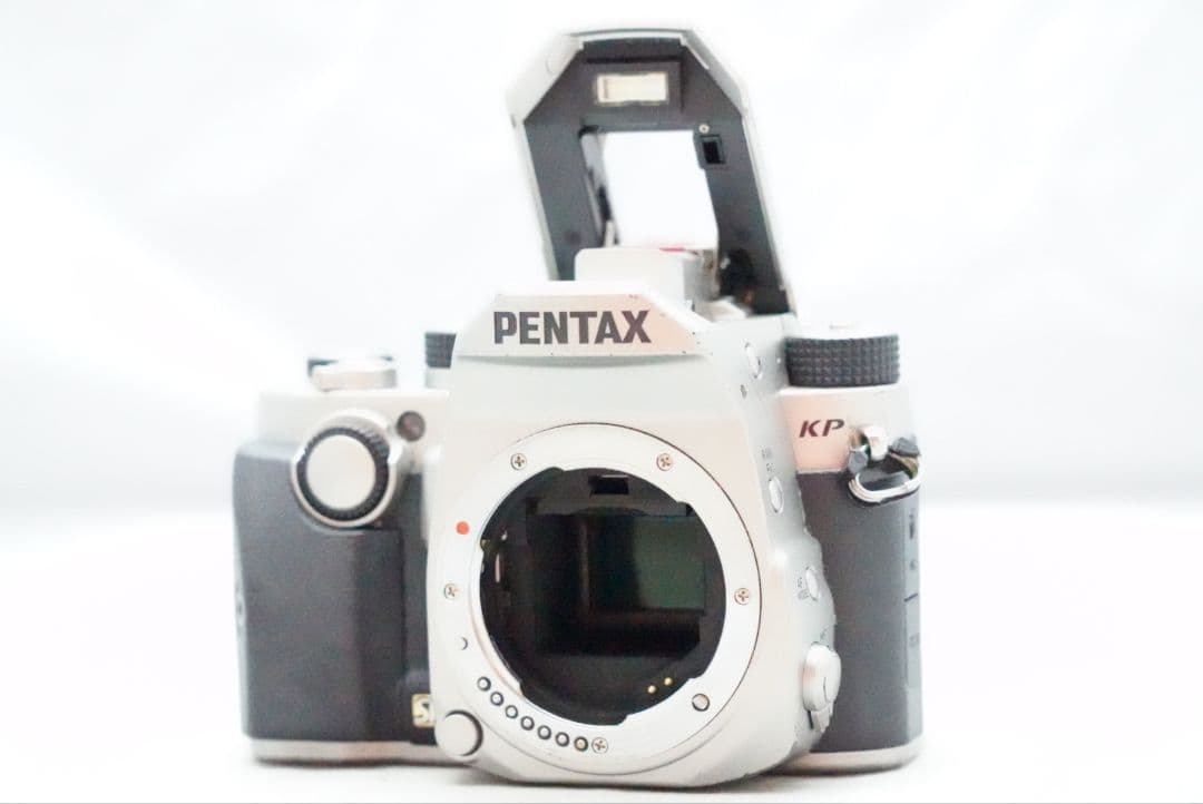 ☆高性能1眼レフデジタルカメラ☆ ペンタックス KP ボディ Kマウントボディ