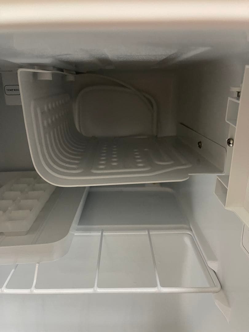 ハイセンスHR-A42JW 冷凍庫　ホワイト 小型冷蔵庫 1ドア冷蔵庫 稼働OK