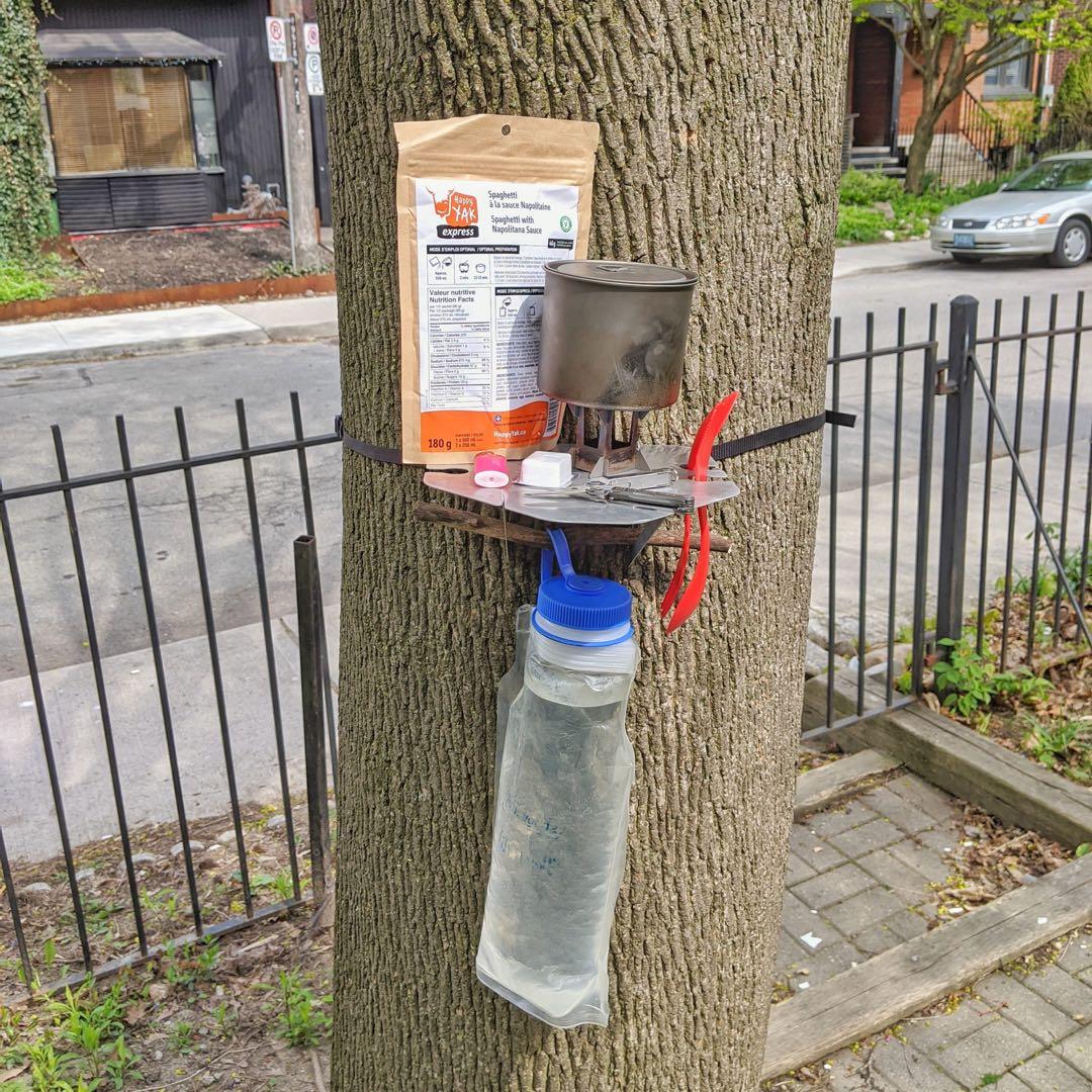 テーブル・チェア・ハンモック SULUK46 Orkso Tree Table