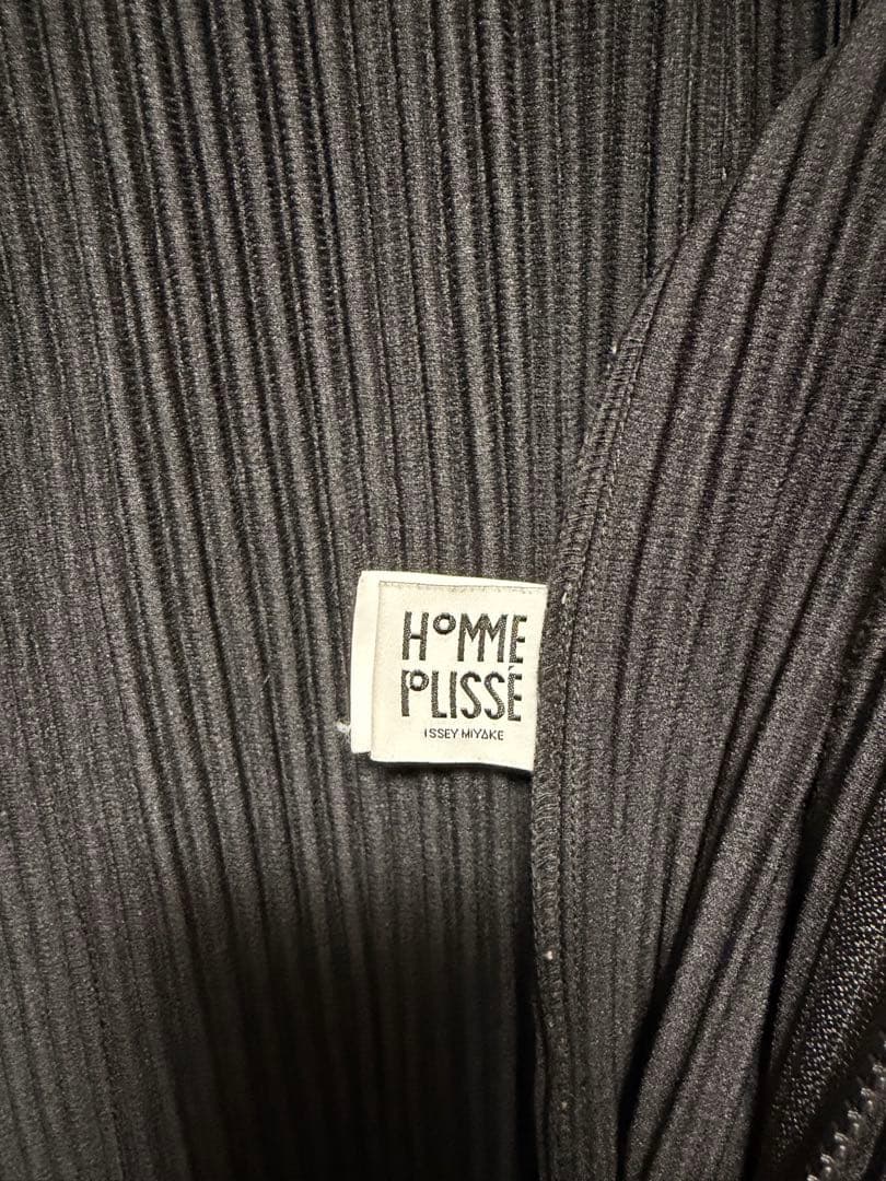 オムプリッセイッセイミヤケ　ロンパース