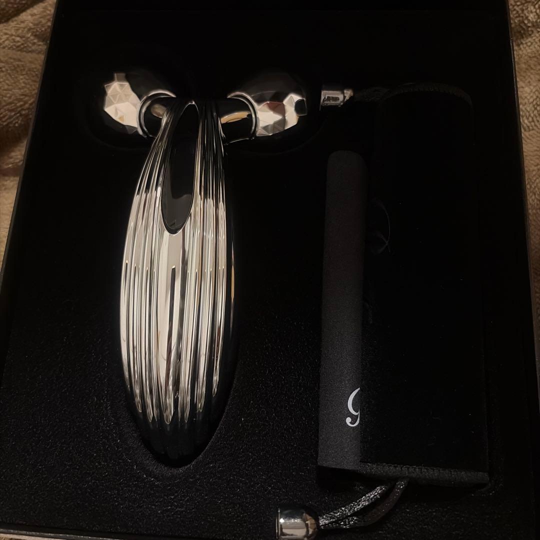 新品・未使用・正規品　リファカラット レイ　RF-PC2019B