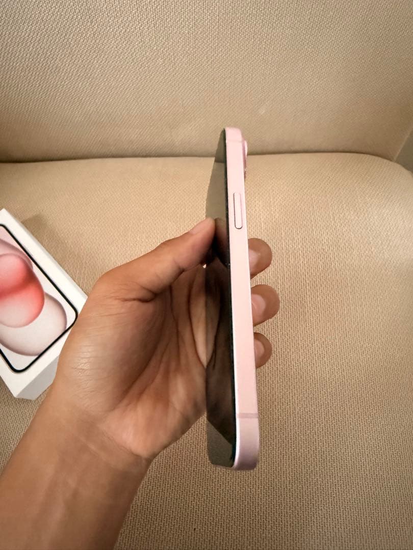 【美品】Apple iPhone 15 ピンク 本体