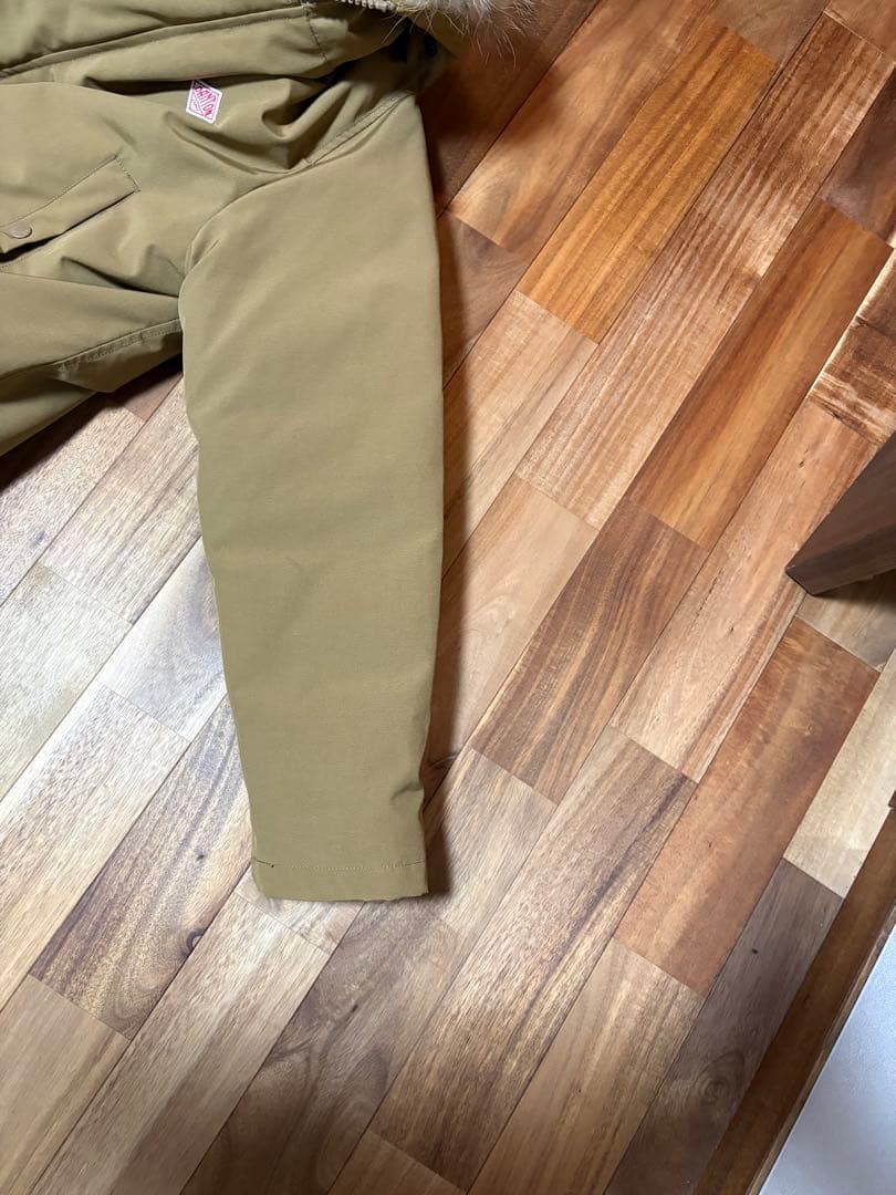 DANTON カーキ ダウンジャケット