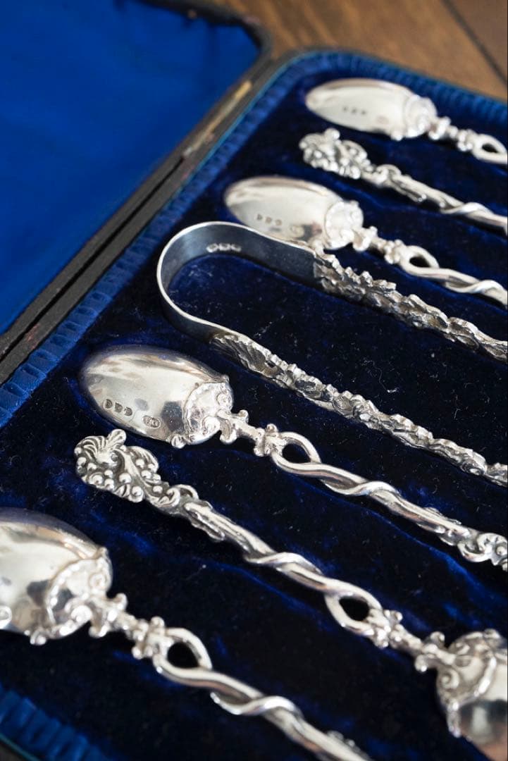 名品 英国アンティーク ヴィクトリア時代 純銀製 自然主義スプーン＆トング