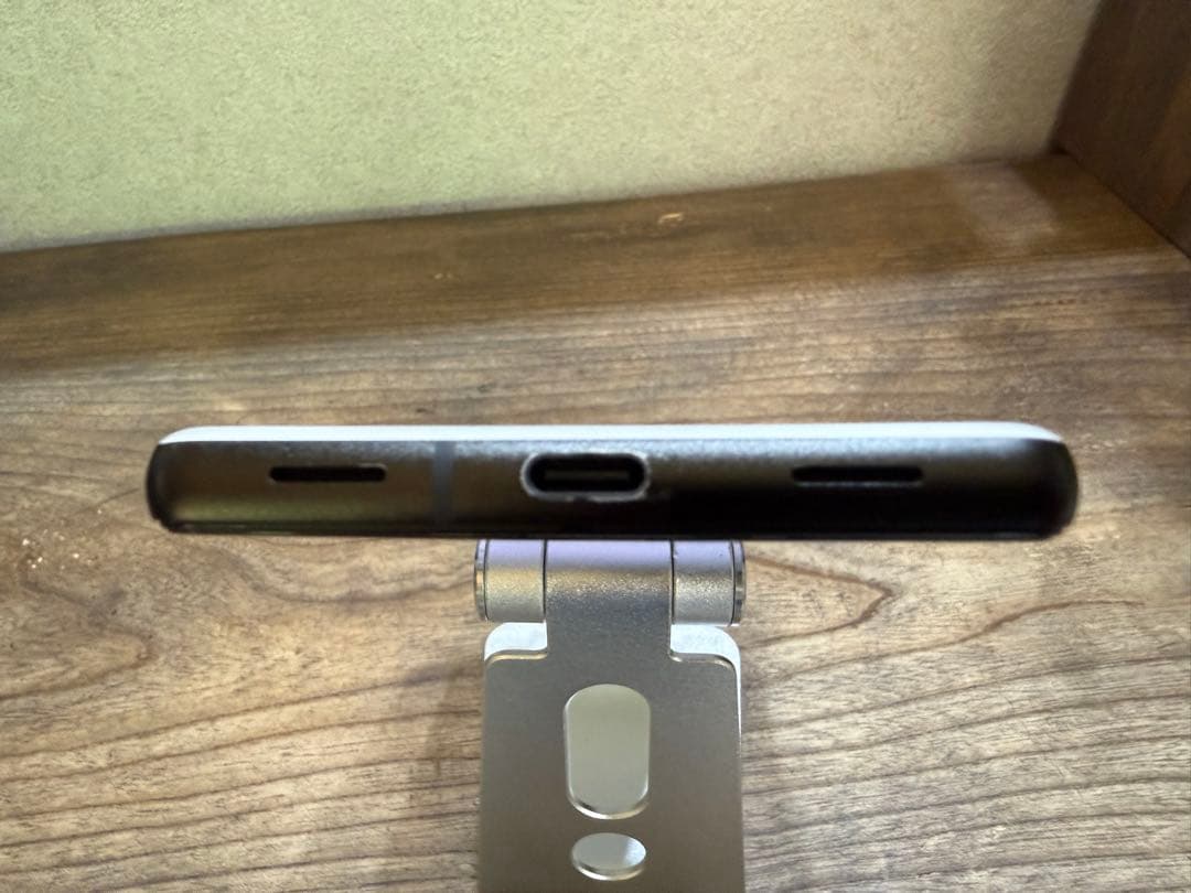 Google Pixel 6a 本体色チョーク au購入品