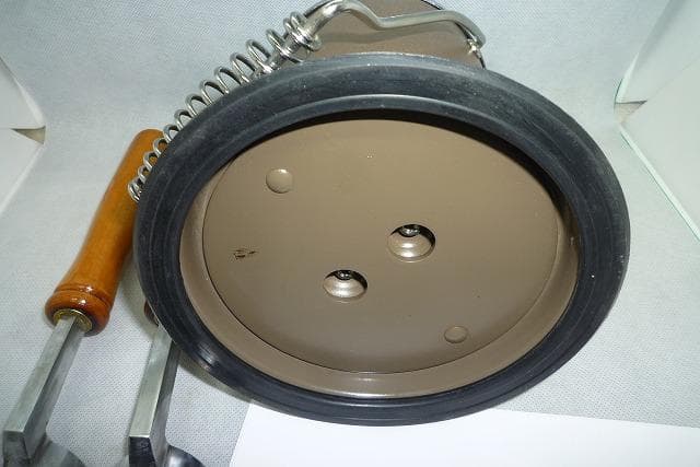 タキイ和裁電化鏝　ランプ付　型番TW-2 和裁コテ　タキイ製　鏝２本付