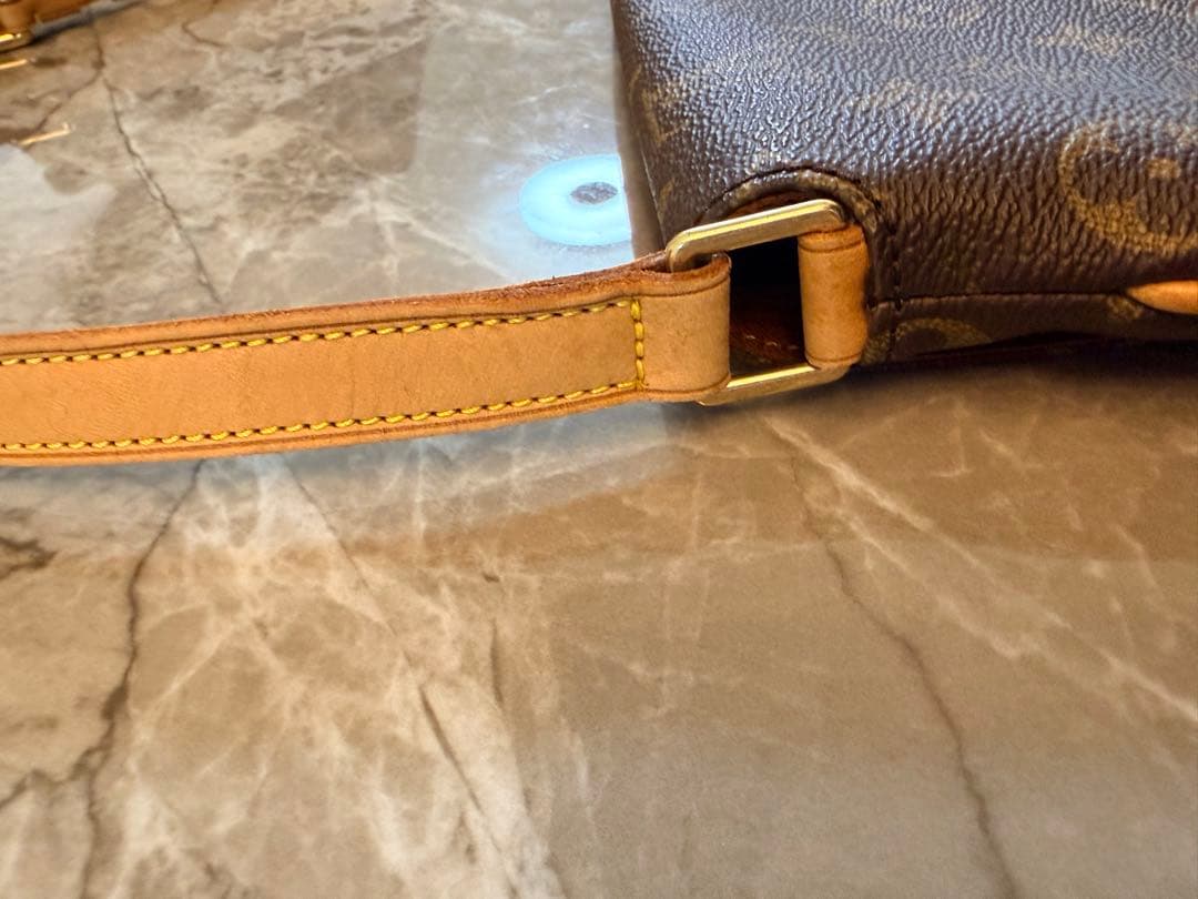 美品Louis Vuitton モノグラム ショルダーバッグ