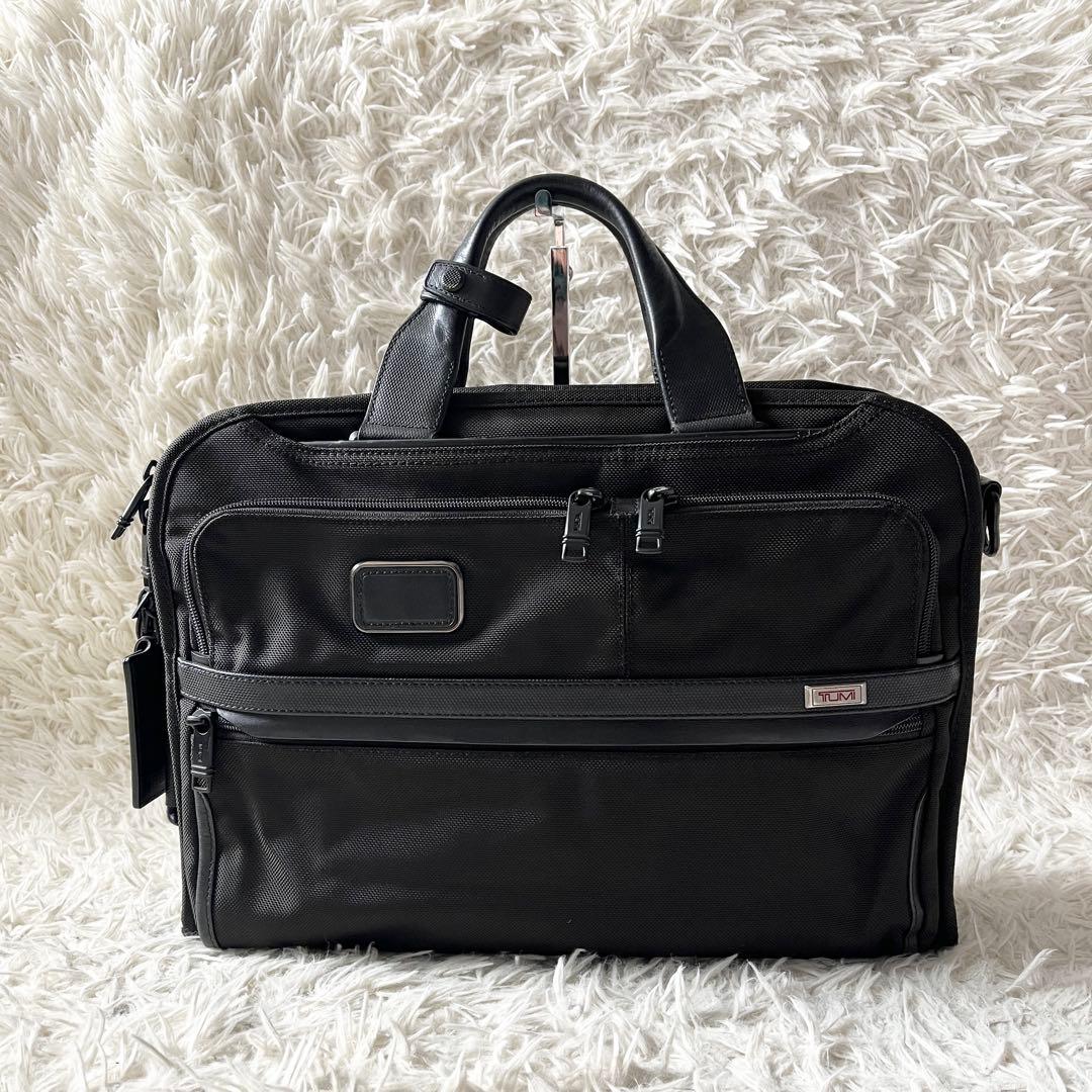 未使用級✨TUMIトゥミ　Alpha 2603182D3 ビジネスバッグ