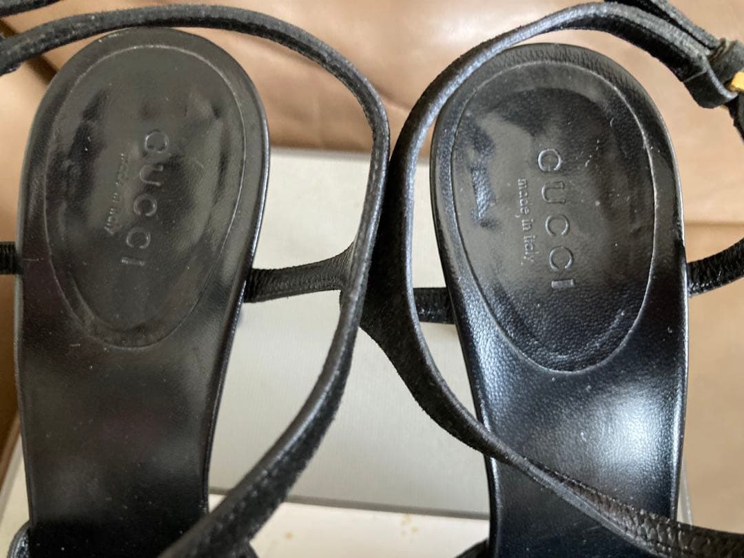 すーさん GUCCI サンダル グッチ パンプス ヒール 黒 ブラック