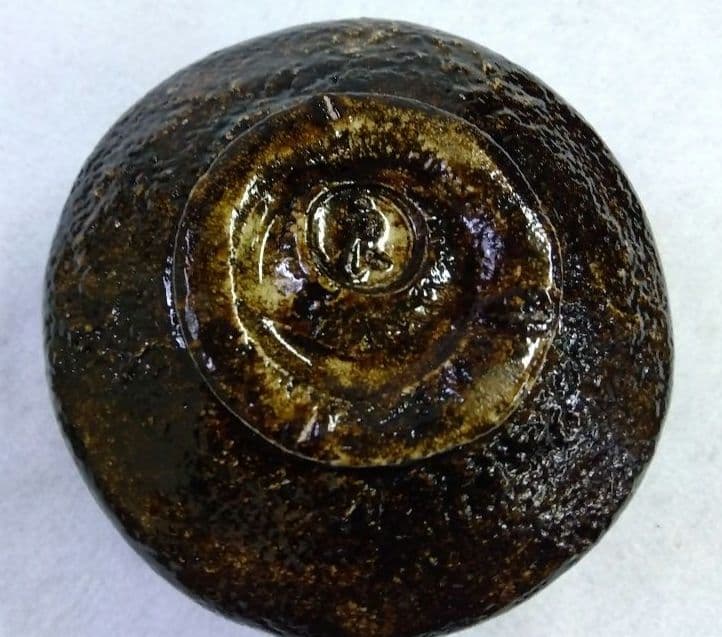 茶道具 茶碗 楽茶碗 黒楽 黒流 檜垣良多 桂窯 青子 寄神崇白