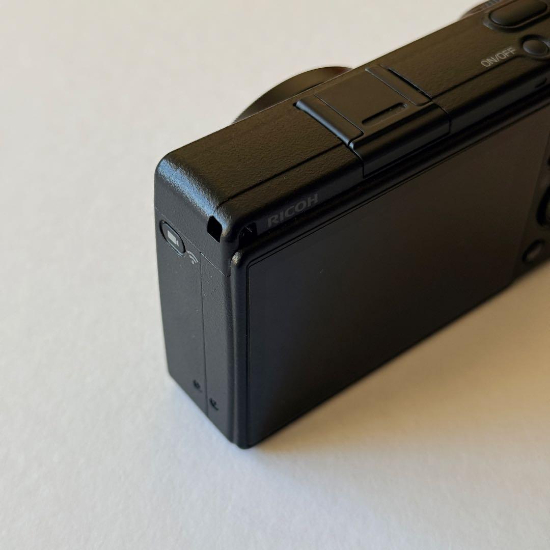 【超美品】GR IIIx 本体 シャッター1238枚 ブラックミスト+おまけ付