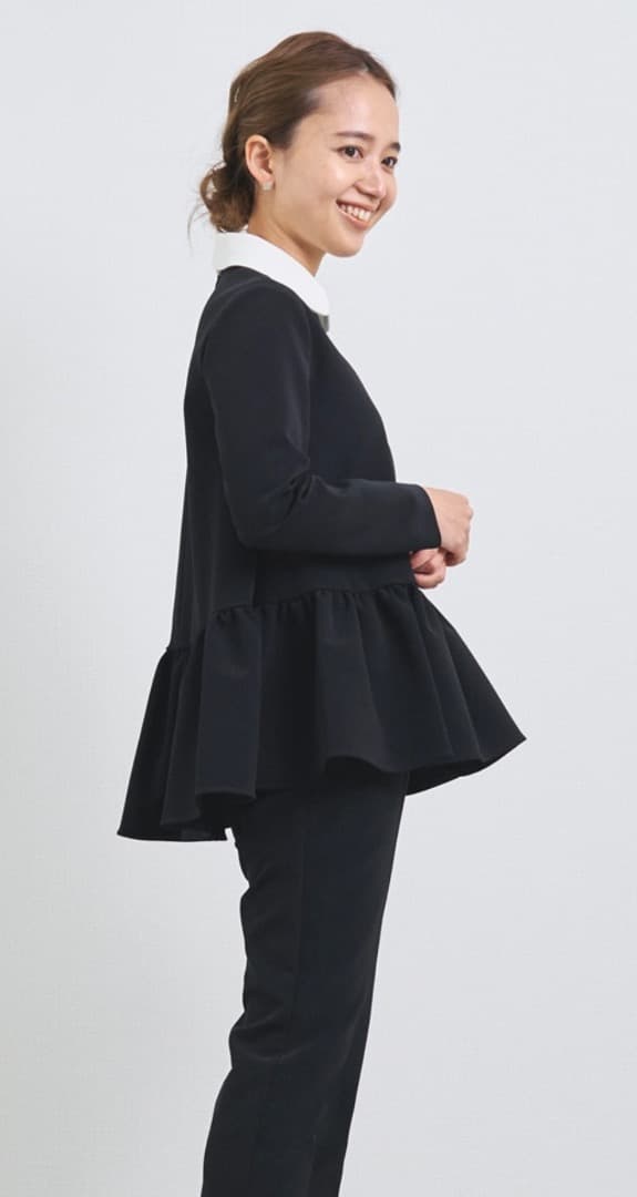 新品【yori ヨリ】ラウンドカラードレスブラウス　　ブラック　34