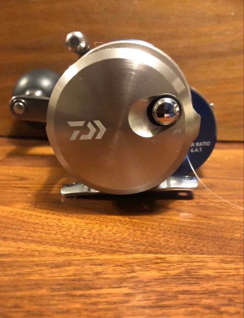 美品 ダイワ　ソルティガ15HL 左巻き (OH済み)