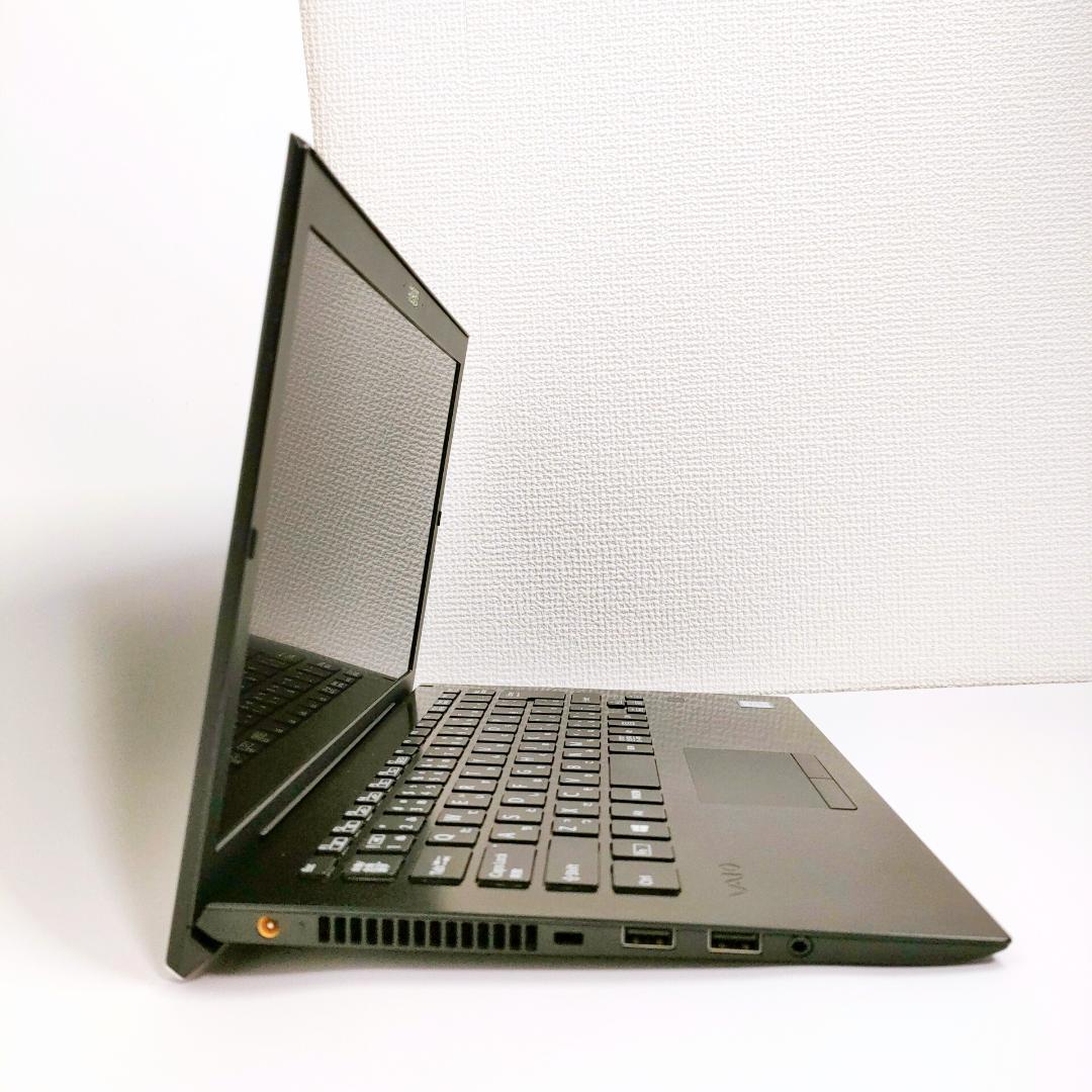 第8世代i7✨️16G Windows11 SSD オフィス付きノートパソコン