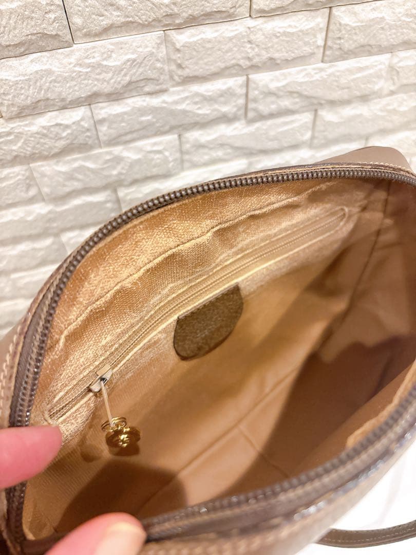 【美品】GUCCI オールドグッチ ショルダーバッグ　ブラウン ロゴ レザー