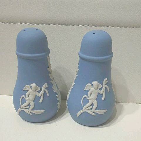 希少 ウェッジウッド ジャスパー ソルト&ペッパー ボトルセット