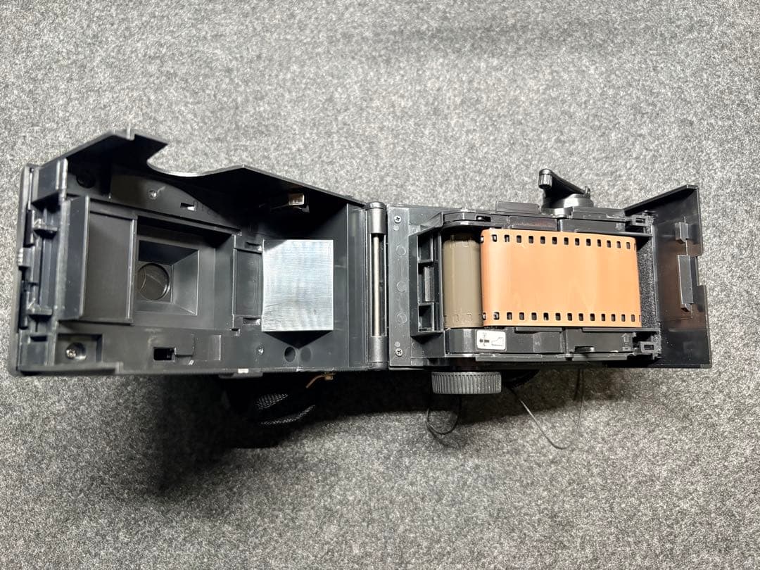 blackbird.fly 二眼 トイカメラ