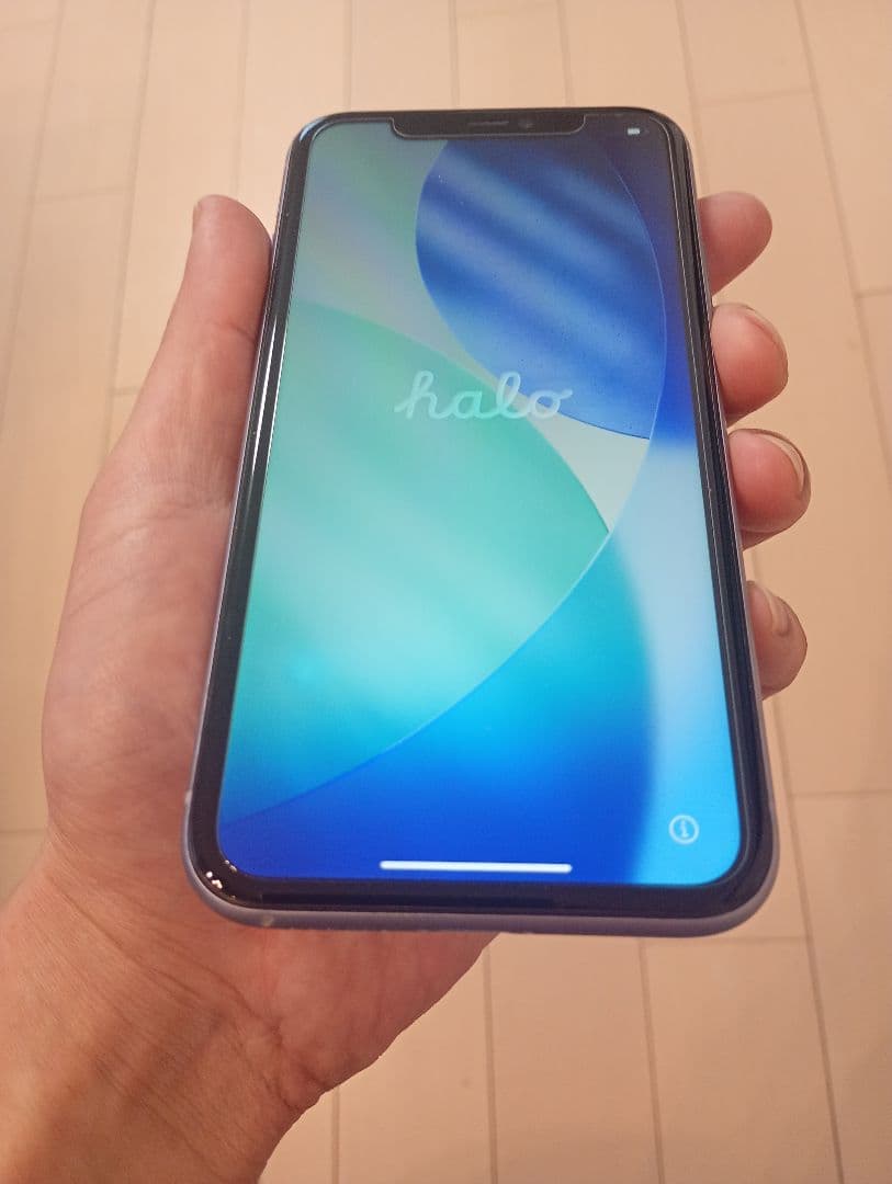 iPhone11　SIMフリー　128GB　美品　おまけつき