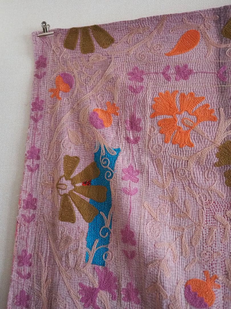 【希少】スザニ刺繍カンタキルト　スザニ刺繍　インド　一点もの