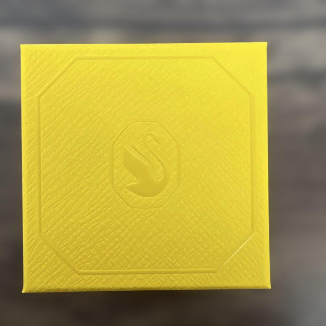 置物 12621Swarovski Kris Bear Sending YouLove