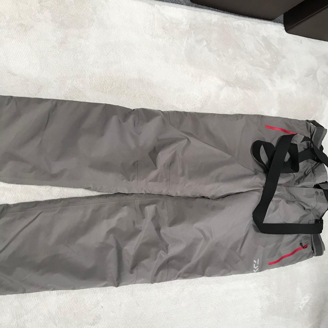 値下,フィッシングスーツ(上下セット) ゴアテックス防水素材 黒/グレー4ＸＬ