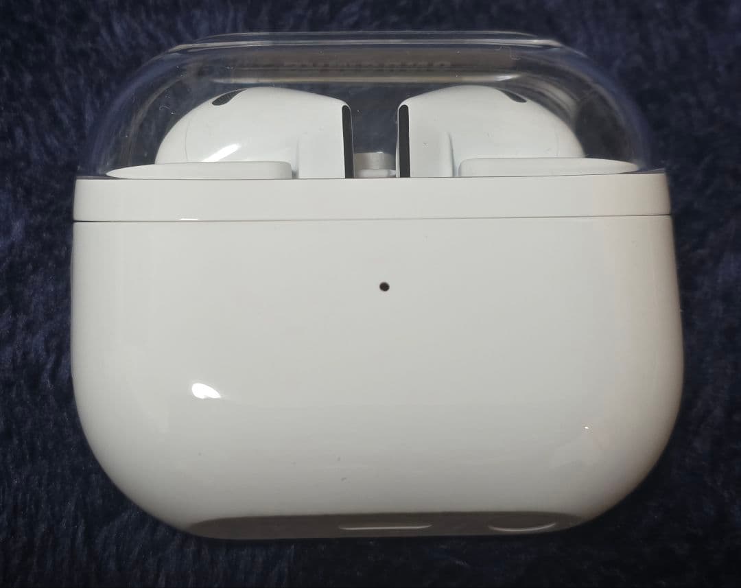 Samsung Galaxy Buds3 ホワイト（おまけ付き）