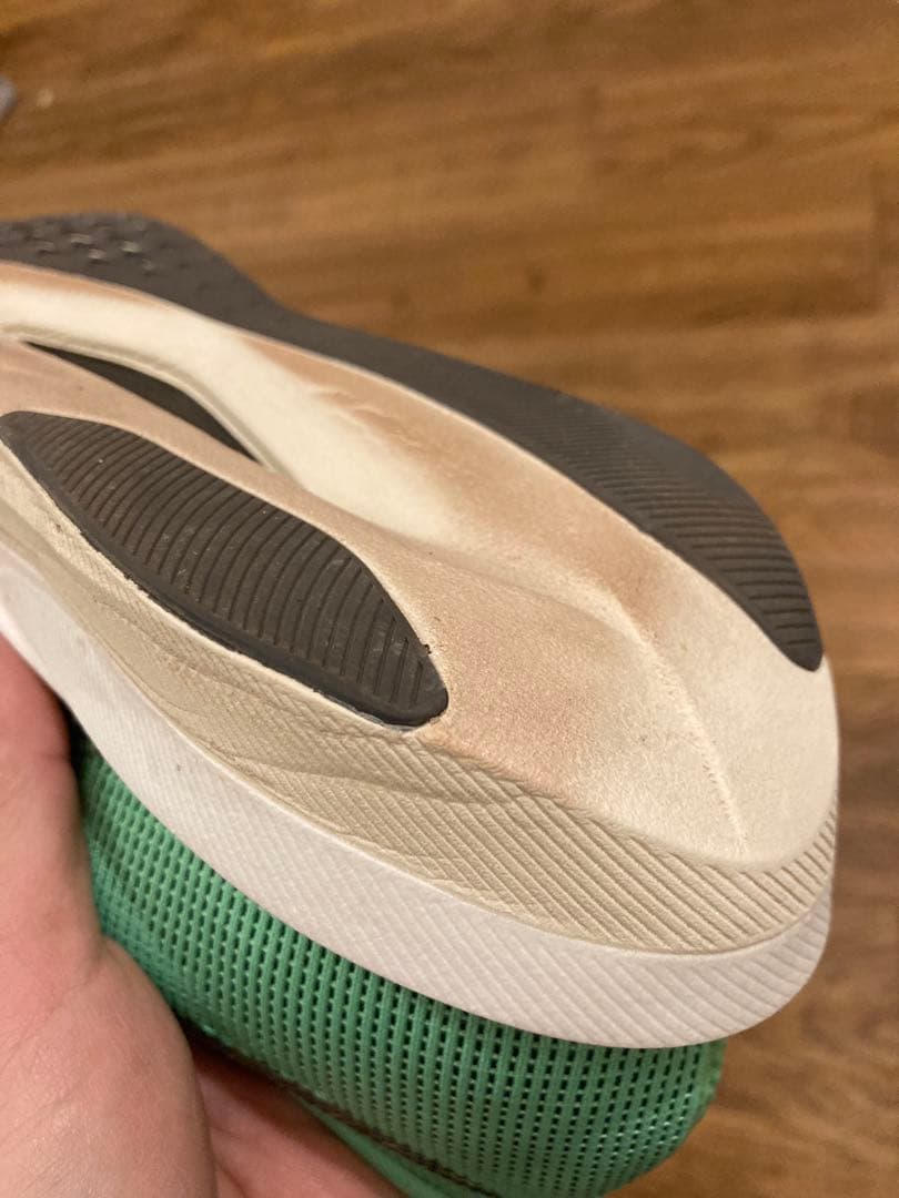 アシックス　マジックスピード５　27.0センチ【値下げしました！】