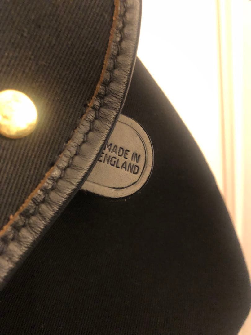 Brady ブレディ　Avon ブラック ショルダー　エイボン　キーホルダー付