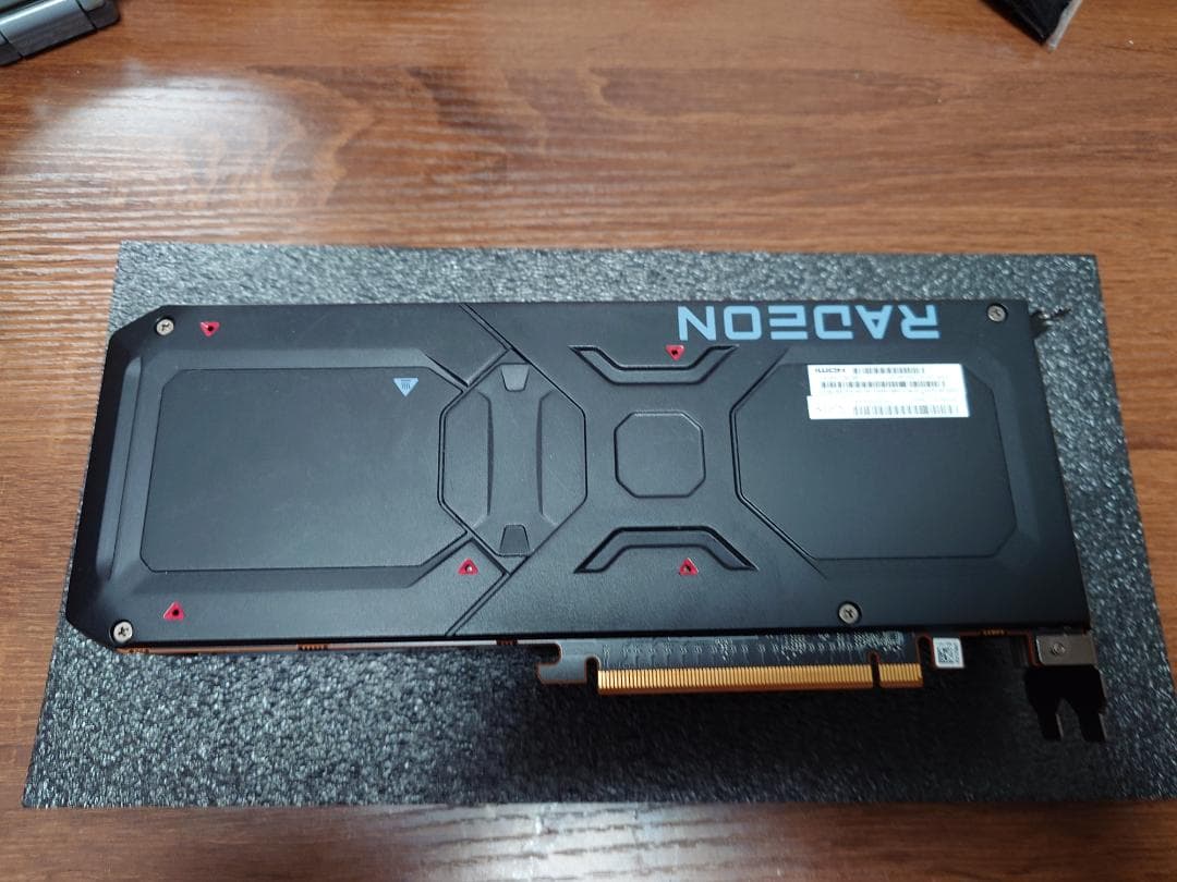 RX7800XT Sapphire リファレンスモデル GAMING 16GB