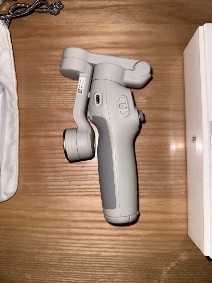 DJI Osmo Mobile 7 スマホ用ジンバル